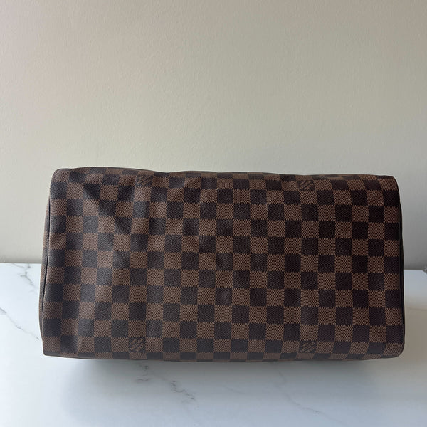 Louis Vuitton Speedy