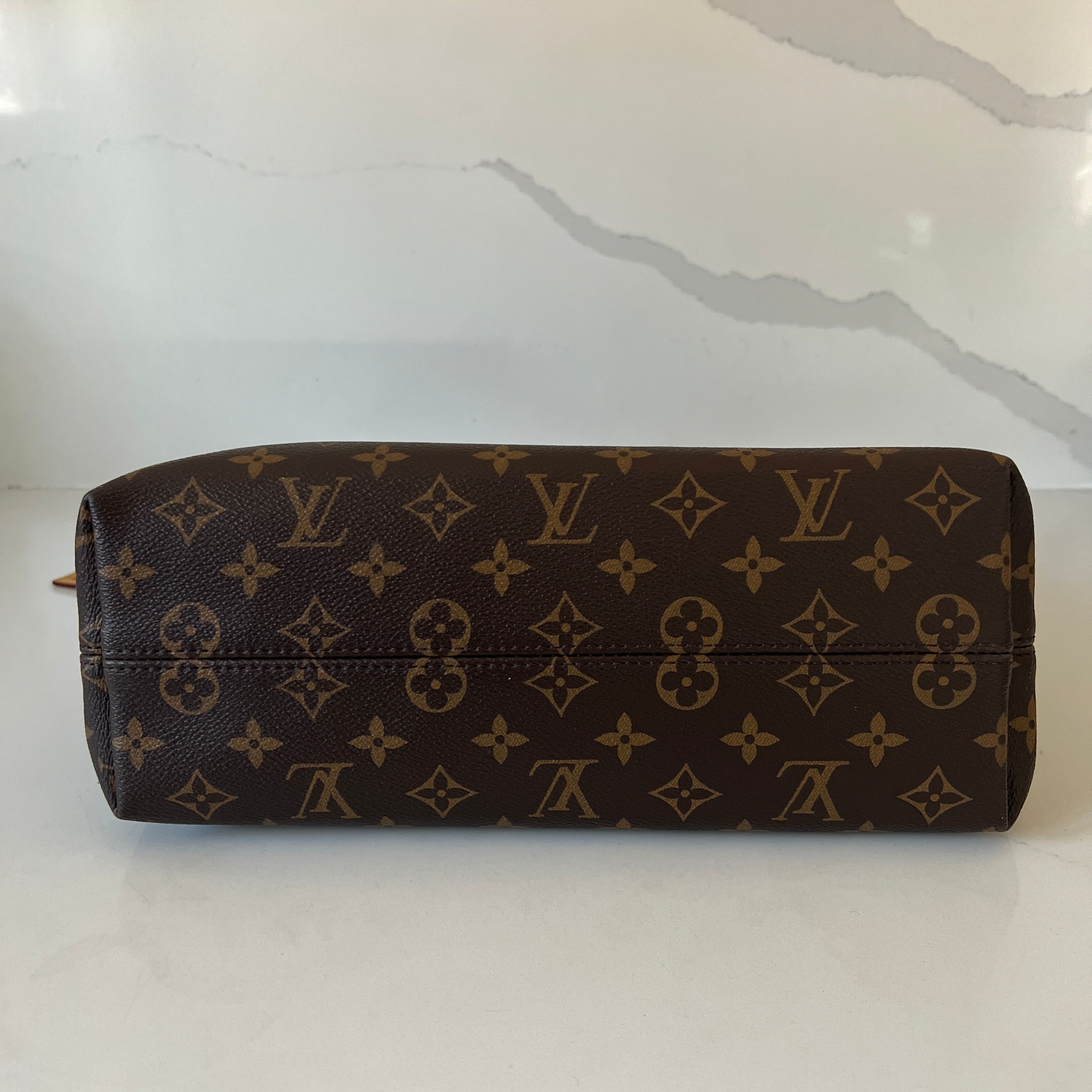 Louis Vuitton Graceful PM