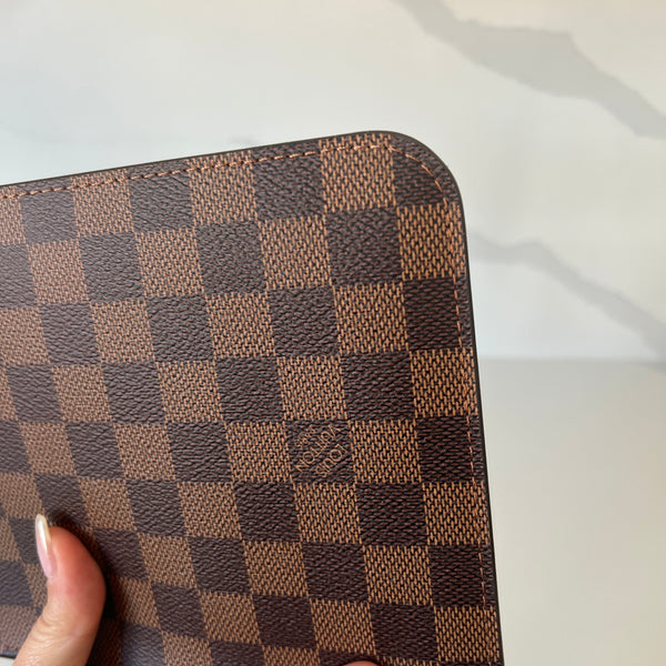 Louis Vuitton Neverfull & Pouch GM