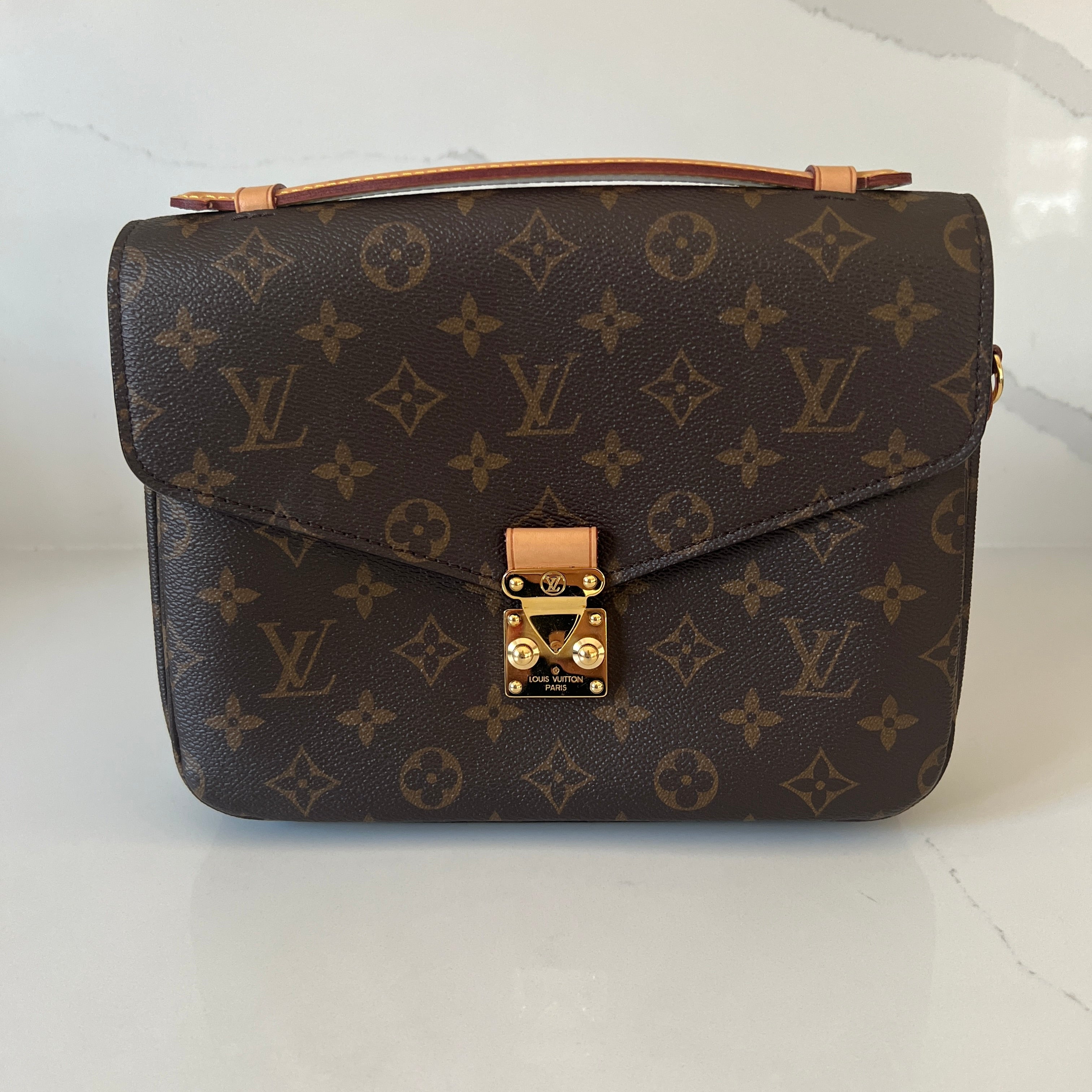 Louis Vuitton Pochette Metis