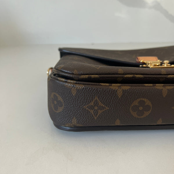 Louis Vuitton Pochette Metis