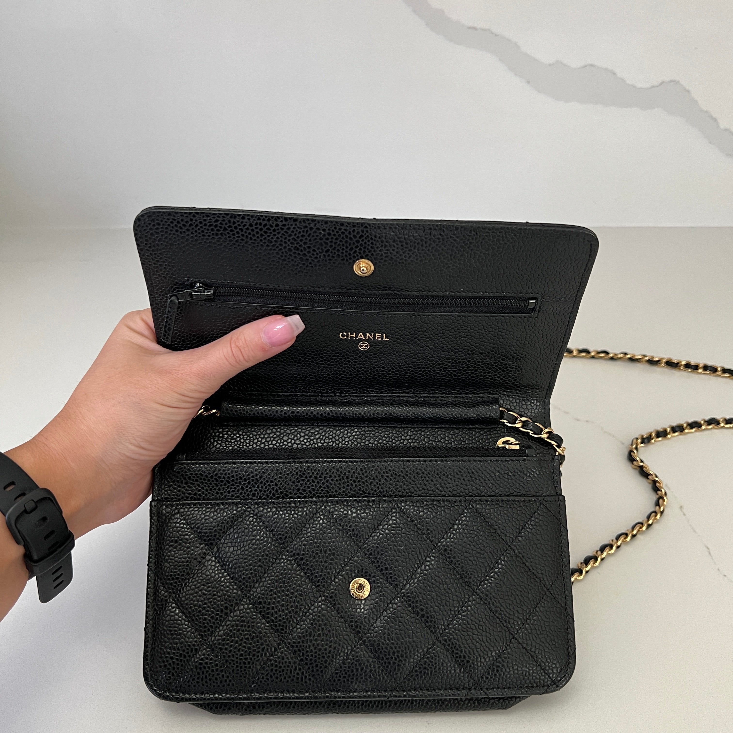 Chanel Wallet on Chain WOC