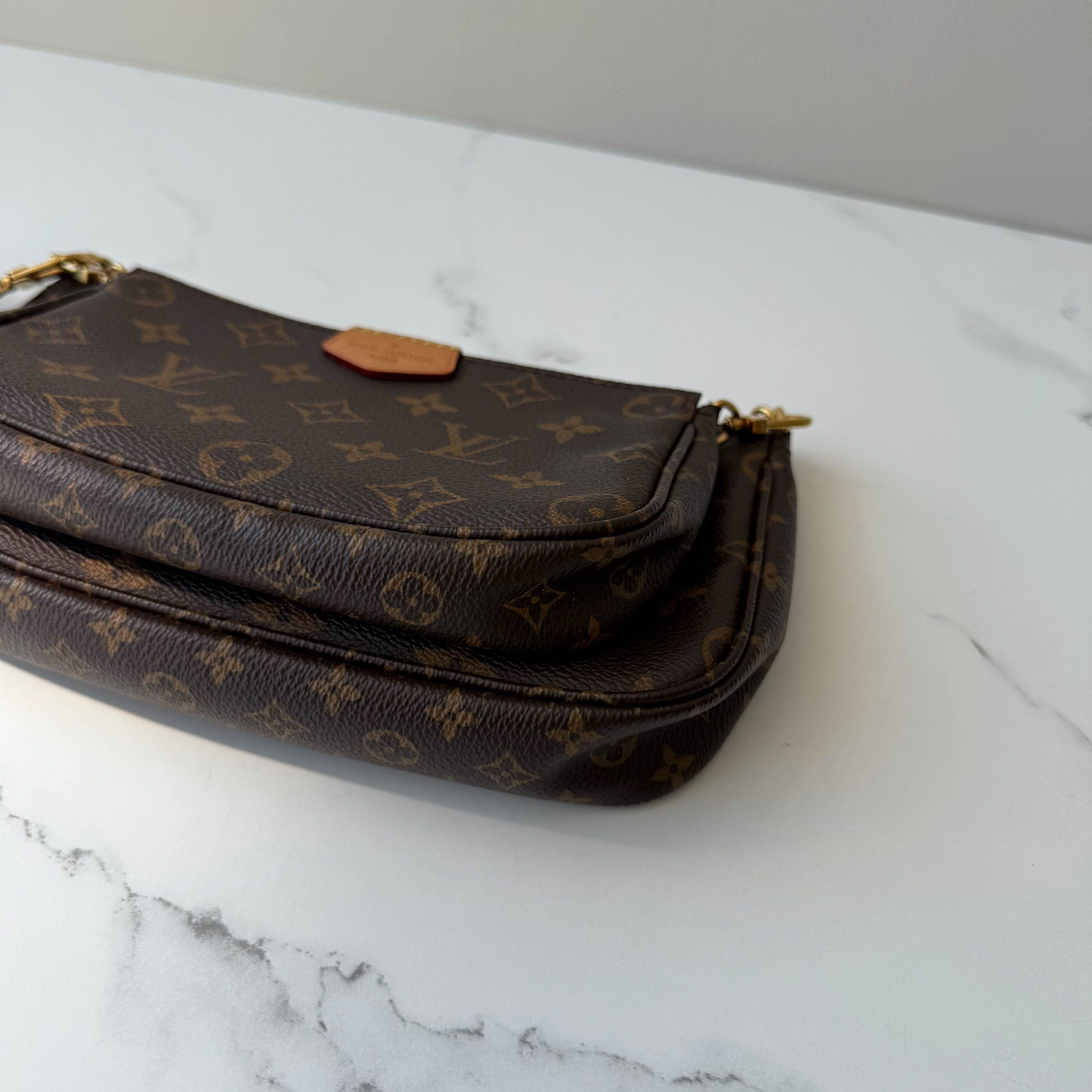 Louis Vuitton Multi Pochette Accessories