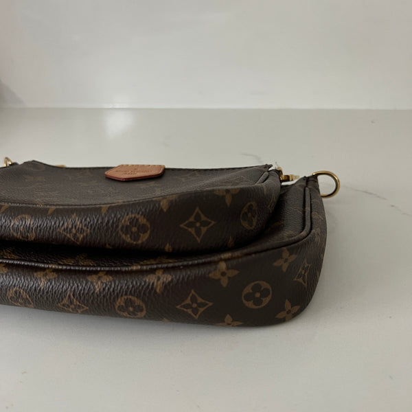 Louis Vuitton Multi Pochette Accessories