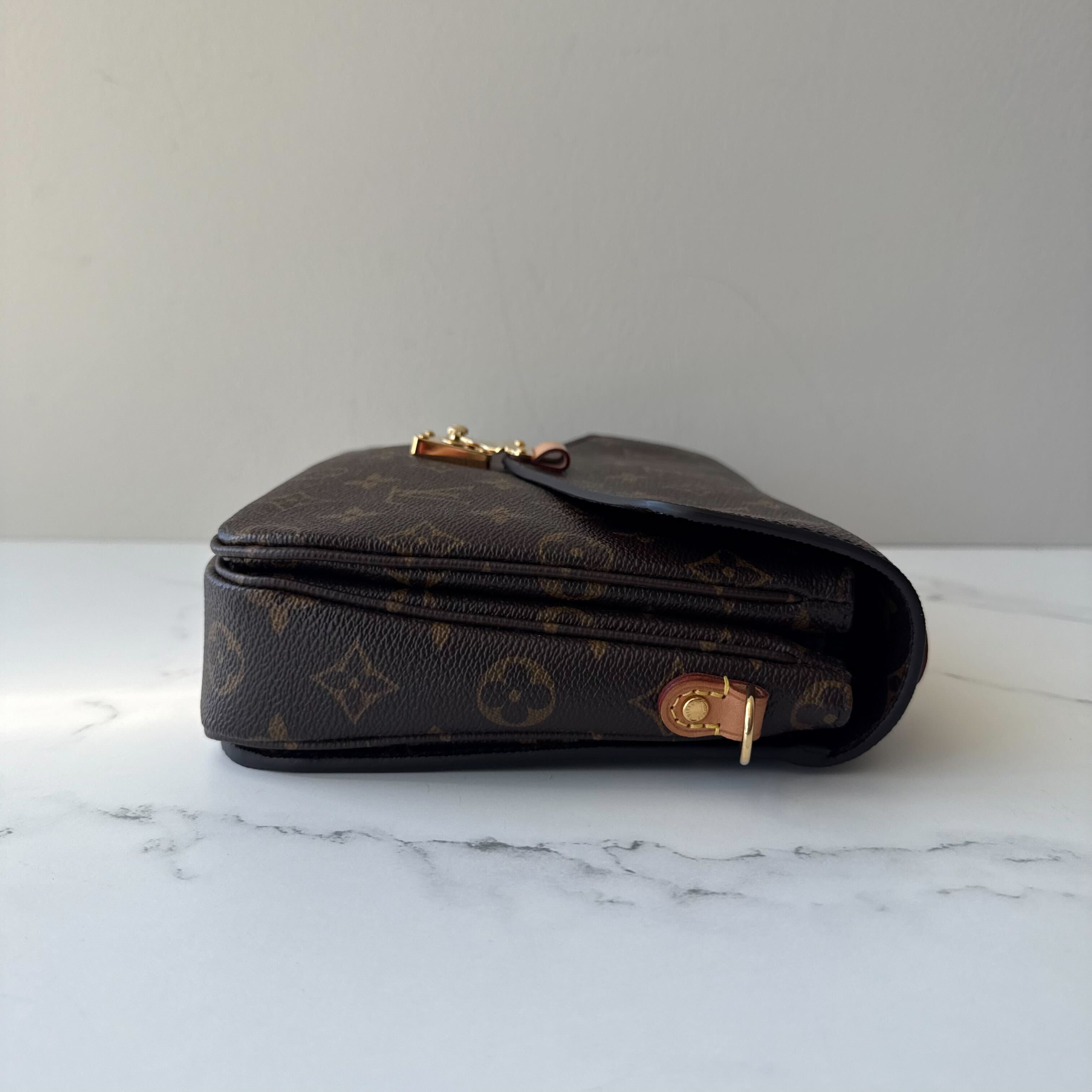 Louis Vuitton Pochette Metis