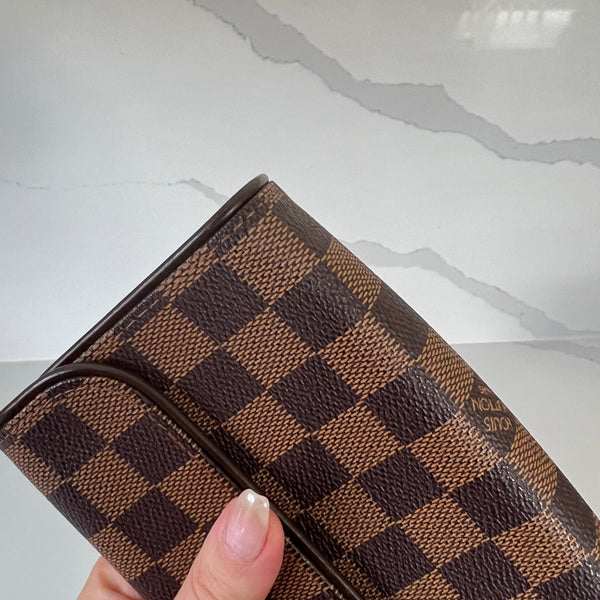 Louis Vuitton Pochette Florentine Belt Bag