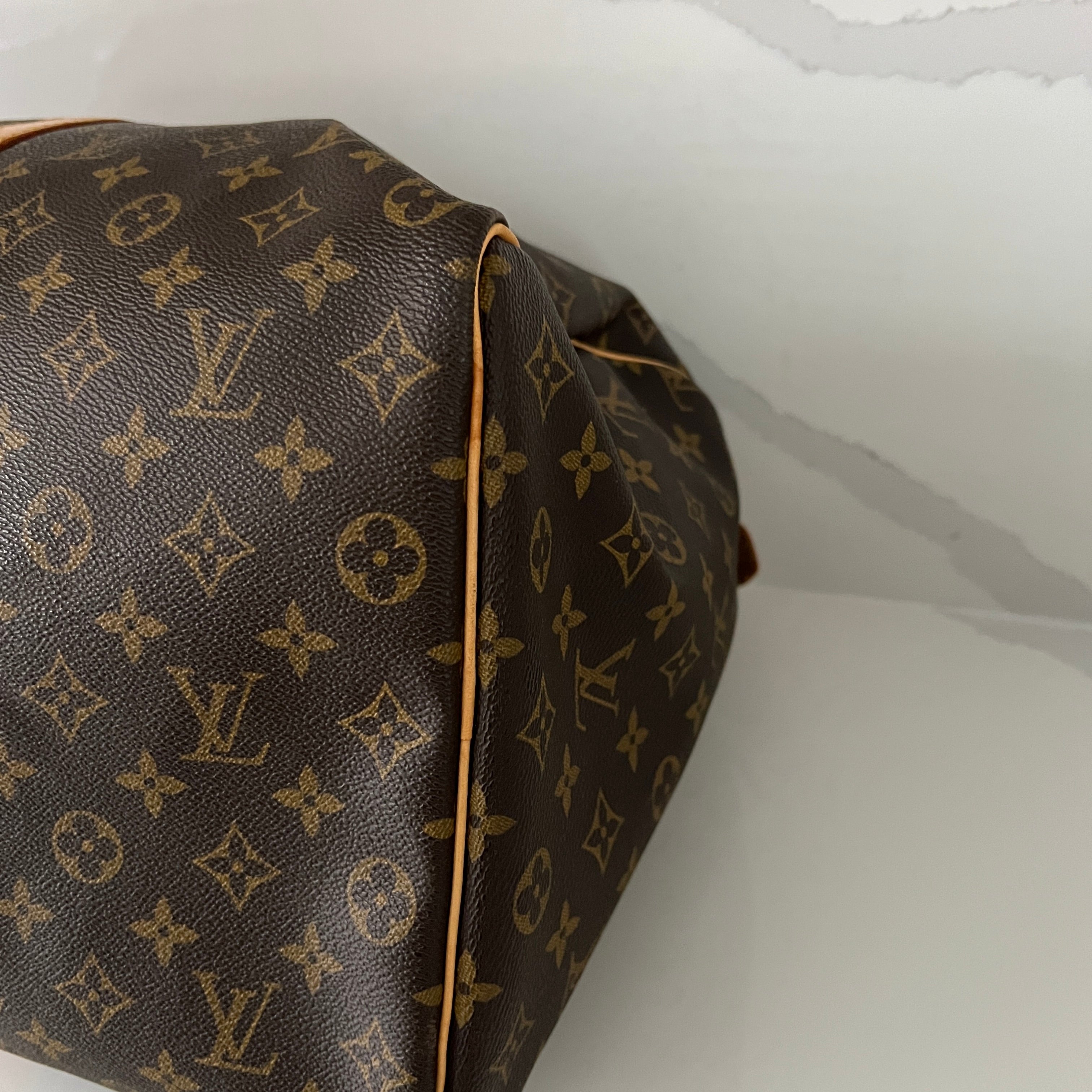 Louis Vuitton Keepall 50