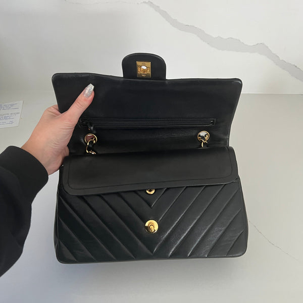 Chanel Medium Vintage Double Flap