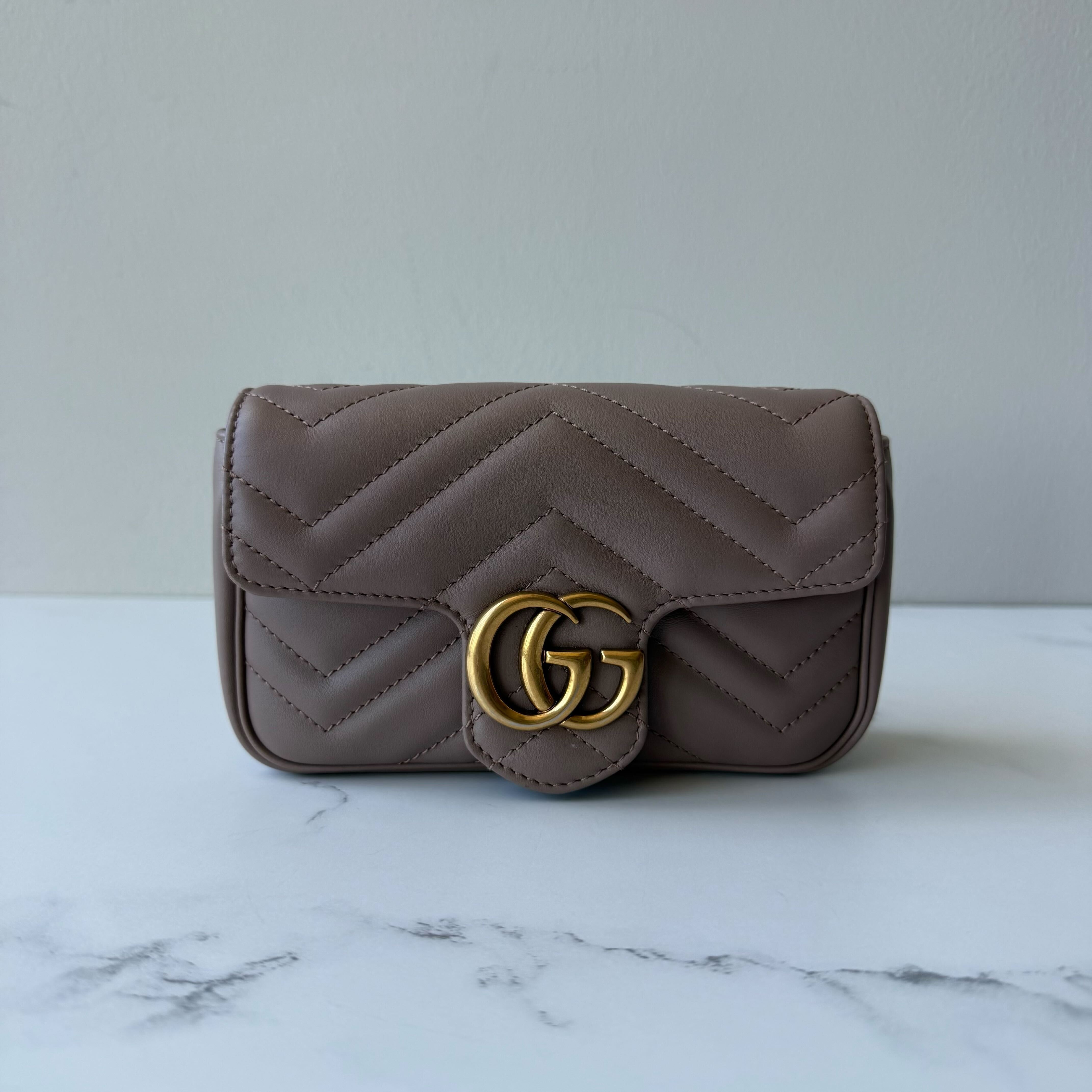 Gucci GG Marmont Matelasse Super Mini Shoulder Bag