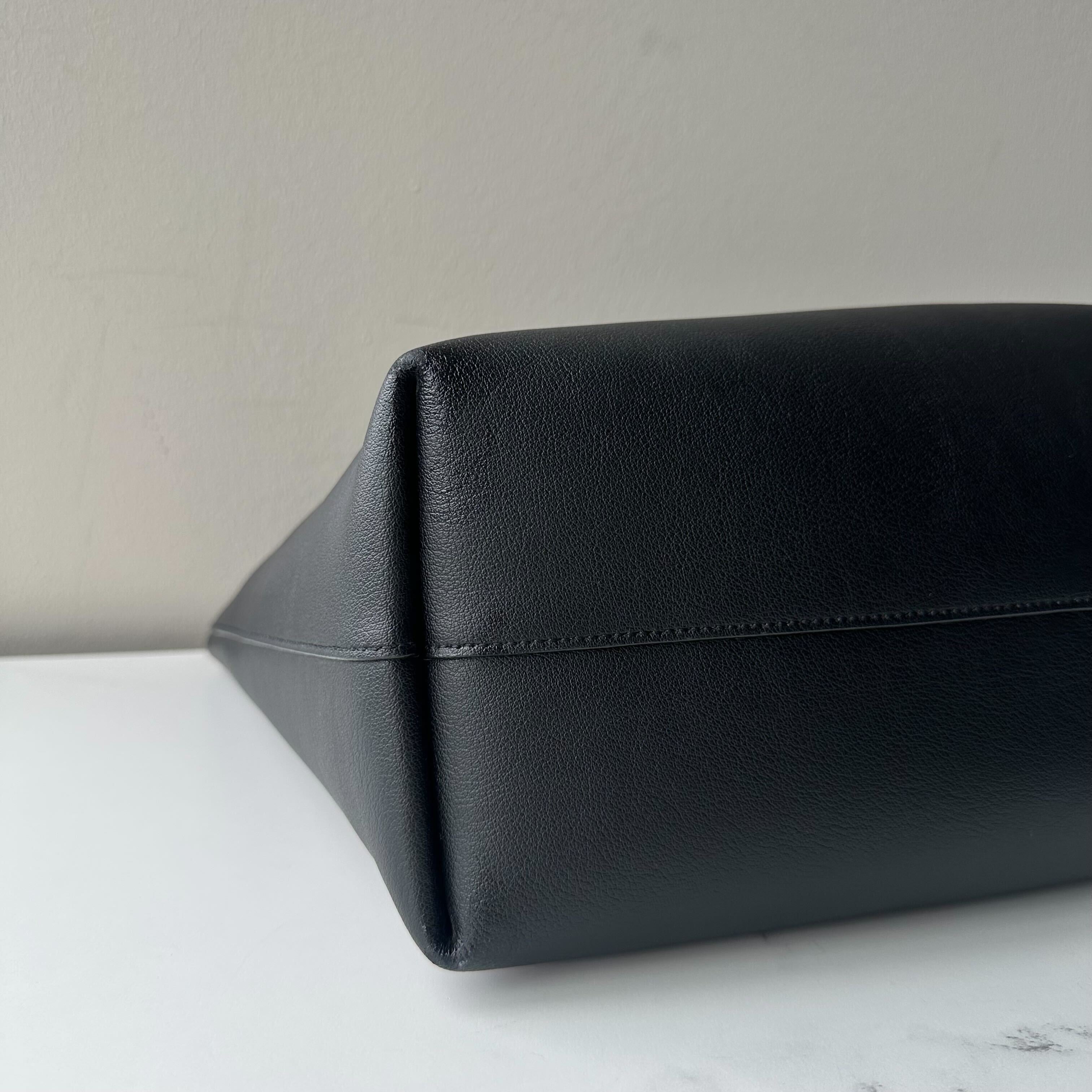 Saint Laurent Shopping Tote