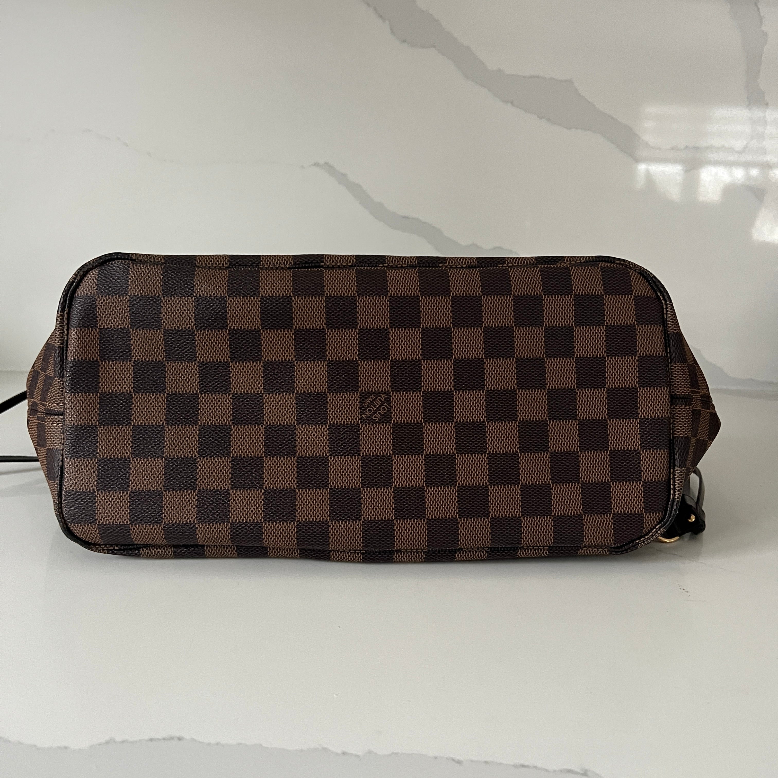 Louis Vuitton Neverfull MM