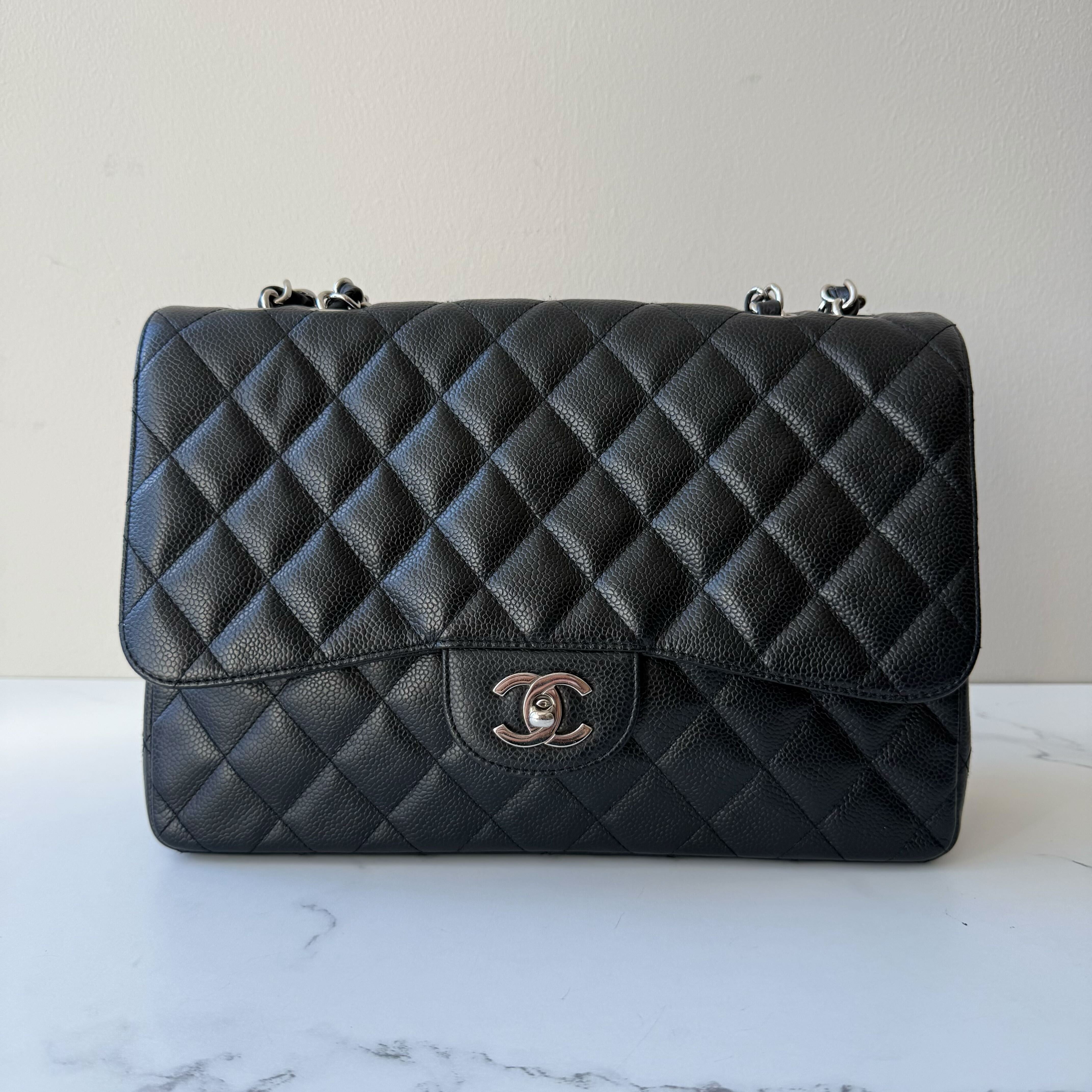 Chanel Classic Flap Jumbo
