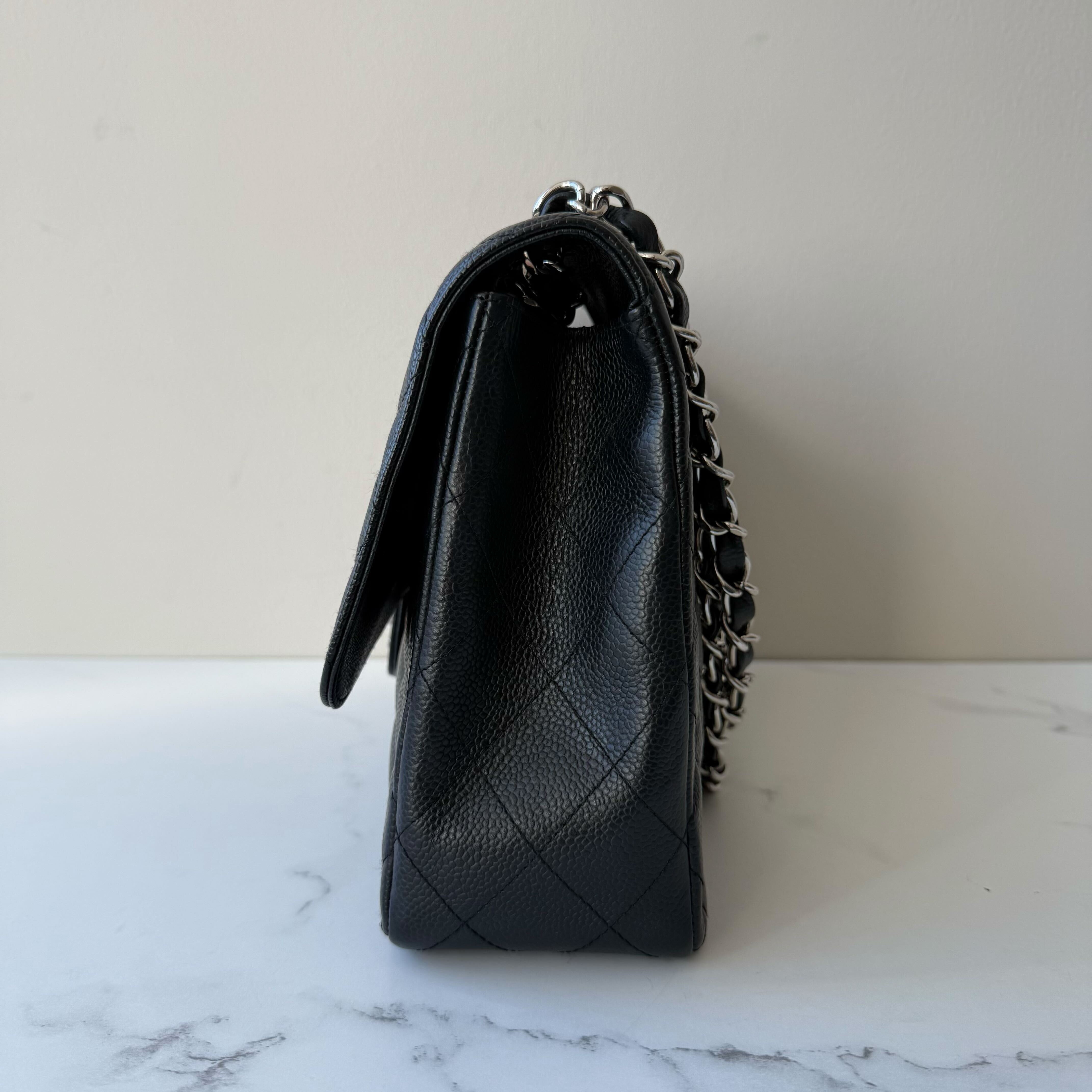 Chanel Classic Flap Jumbo
