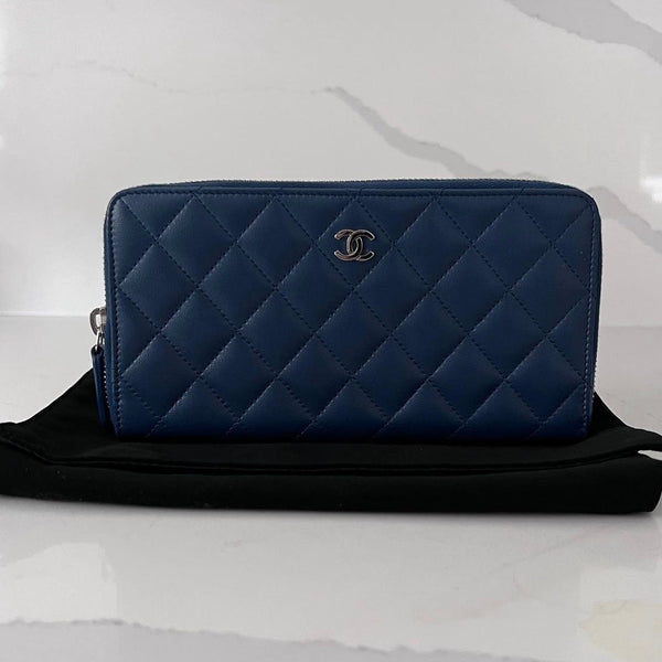 Chanel Classic Long Zipped Wallet