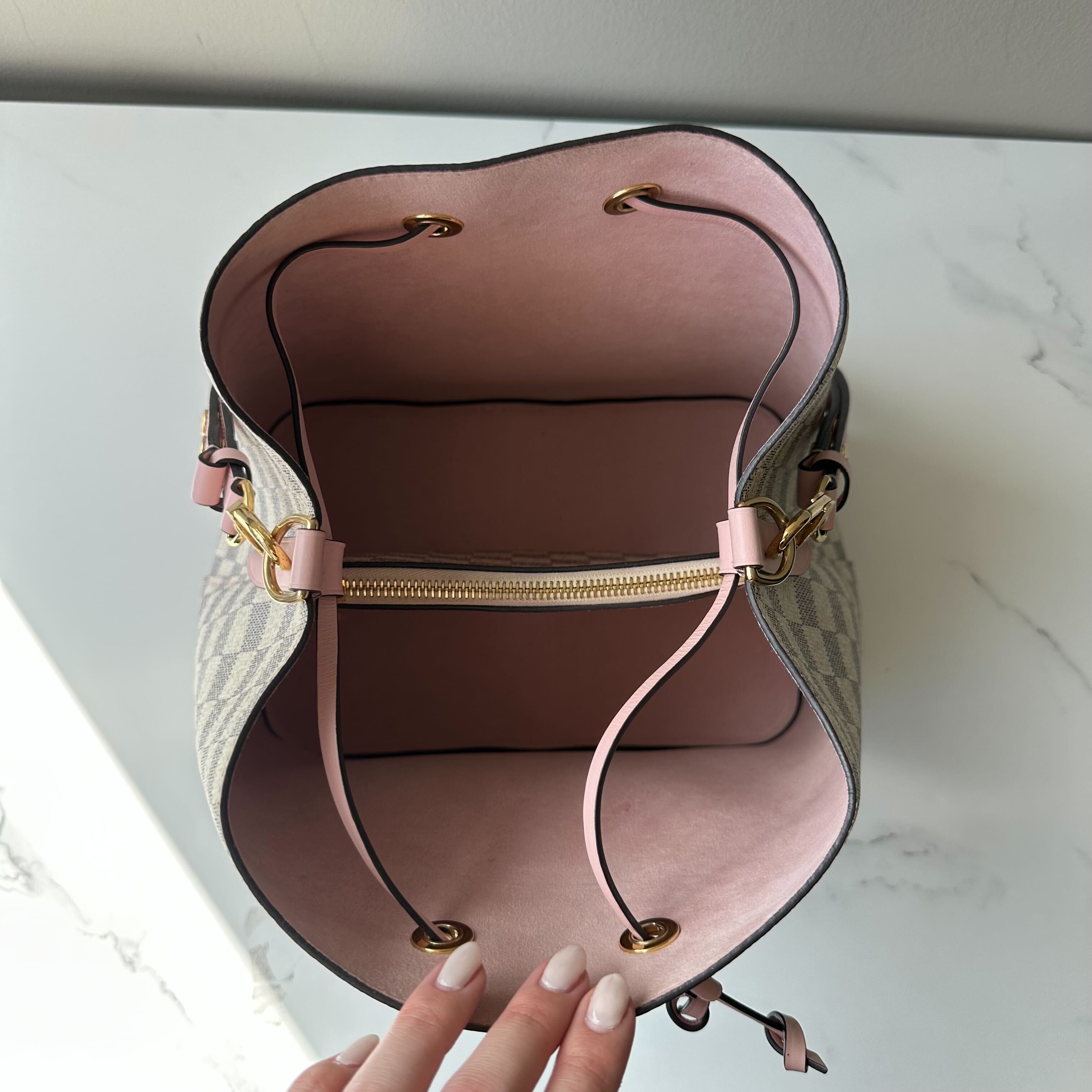 Louis Vuitton Neo Noe