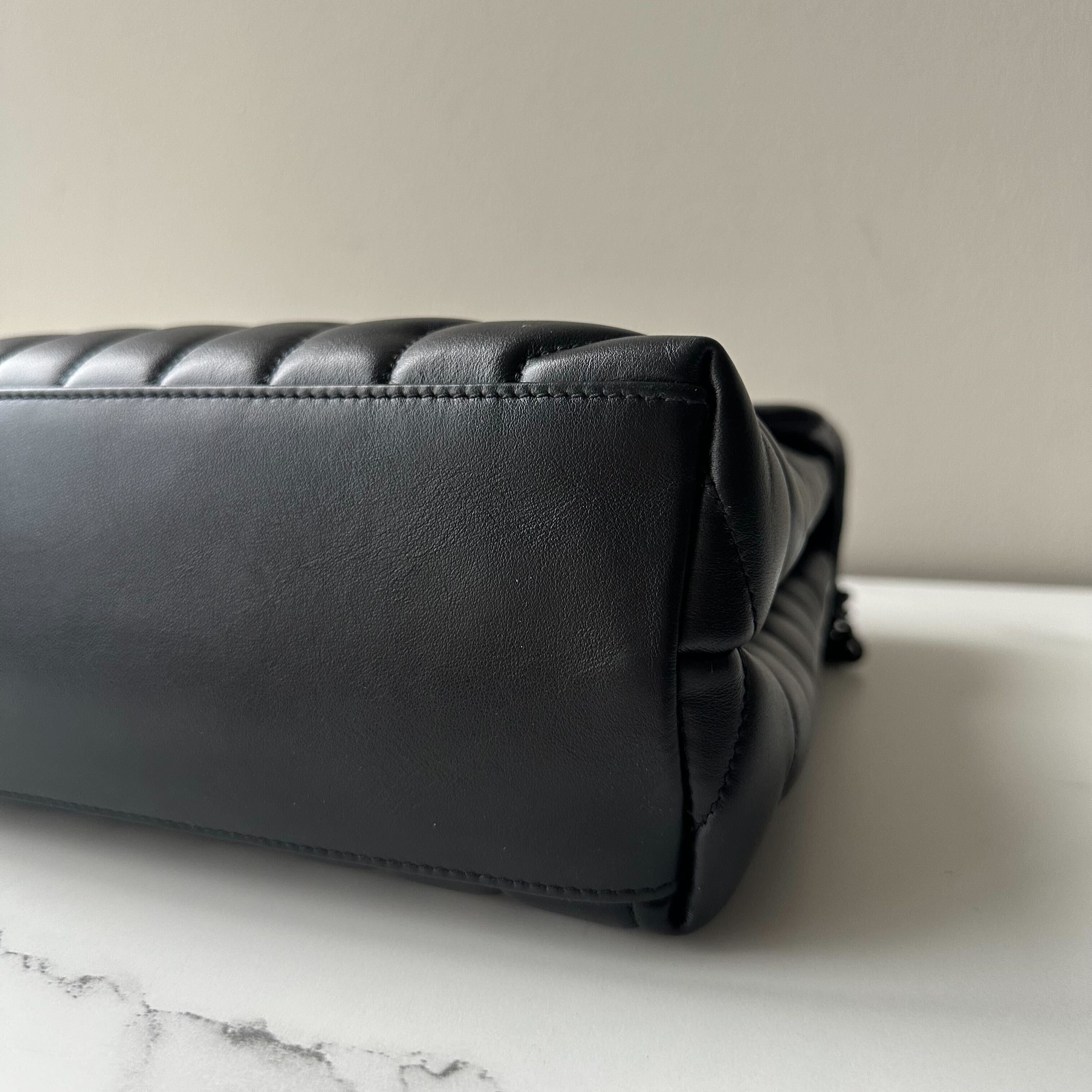 Saint Laurent Lou Lou