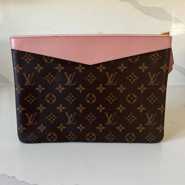 Louis Vuitton Daily Pouch