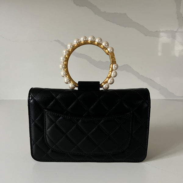 Chanel Pearl Top Wallet On Chain