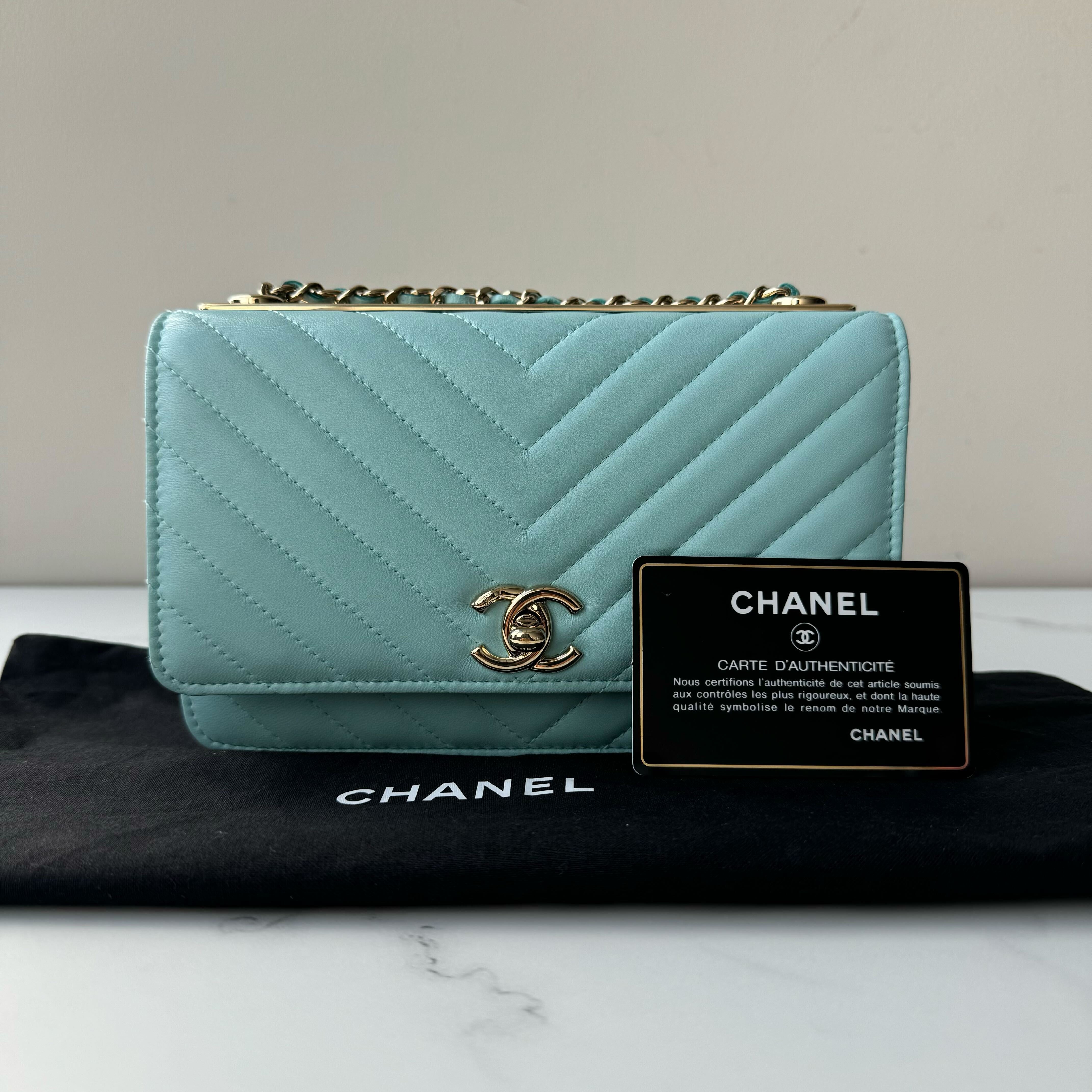 Chanel Wallet on Chain, WOC