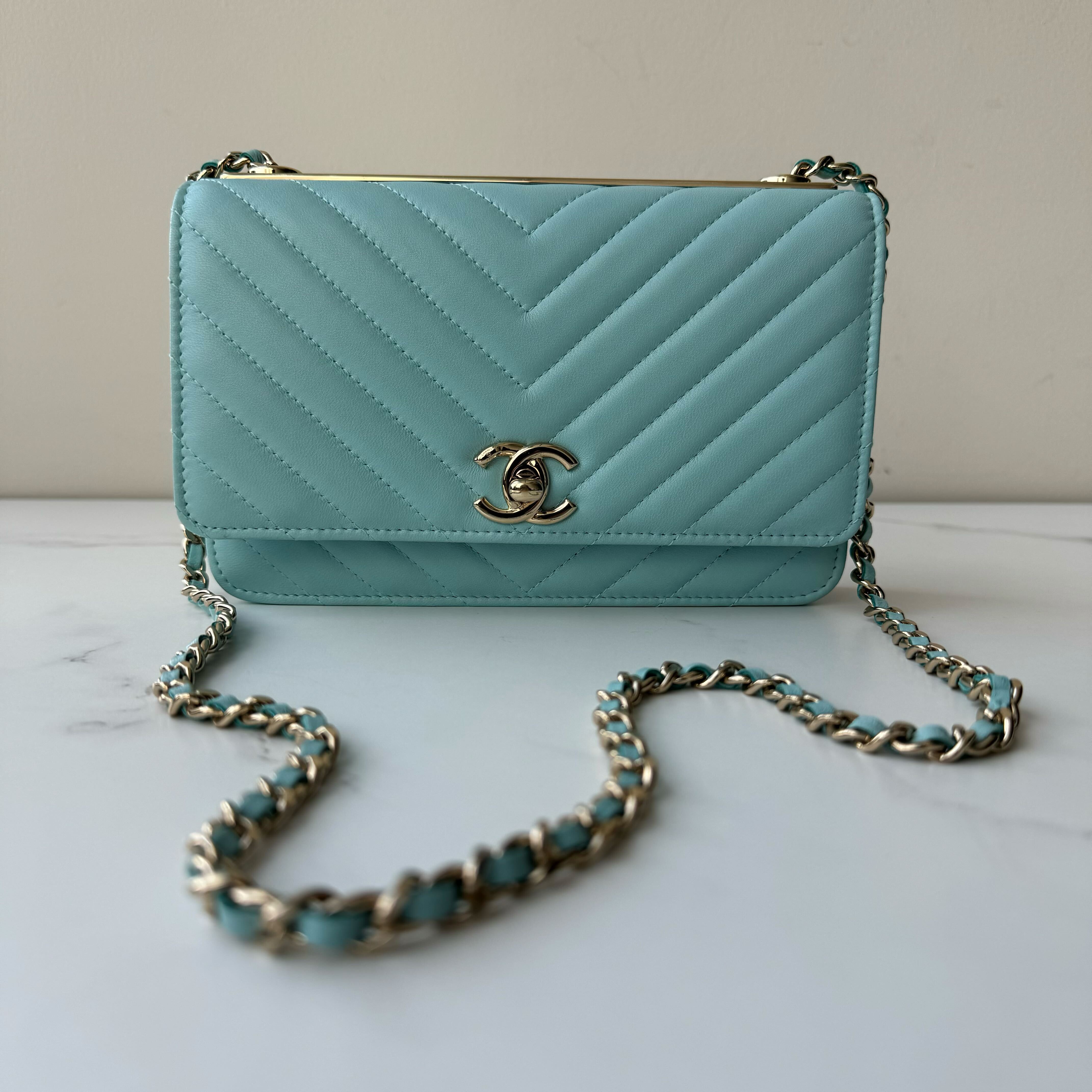 Chanel Wallet on Chain, WOC