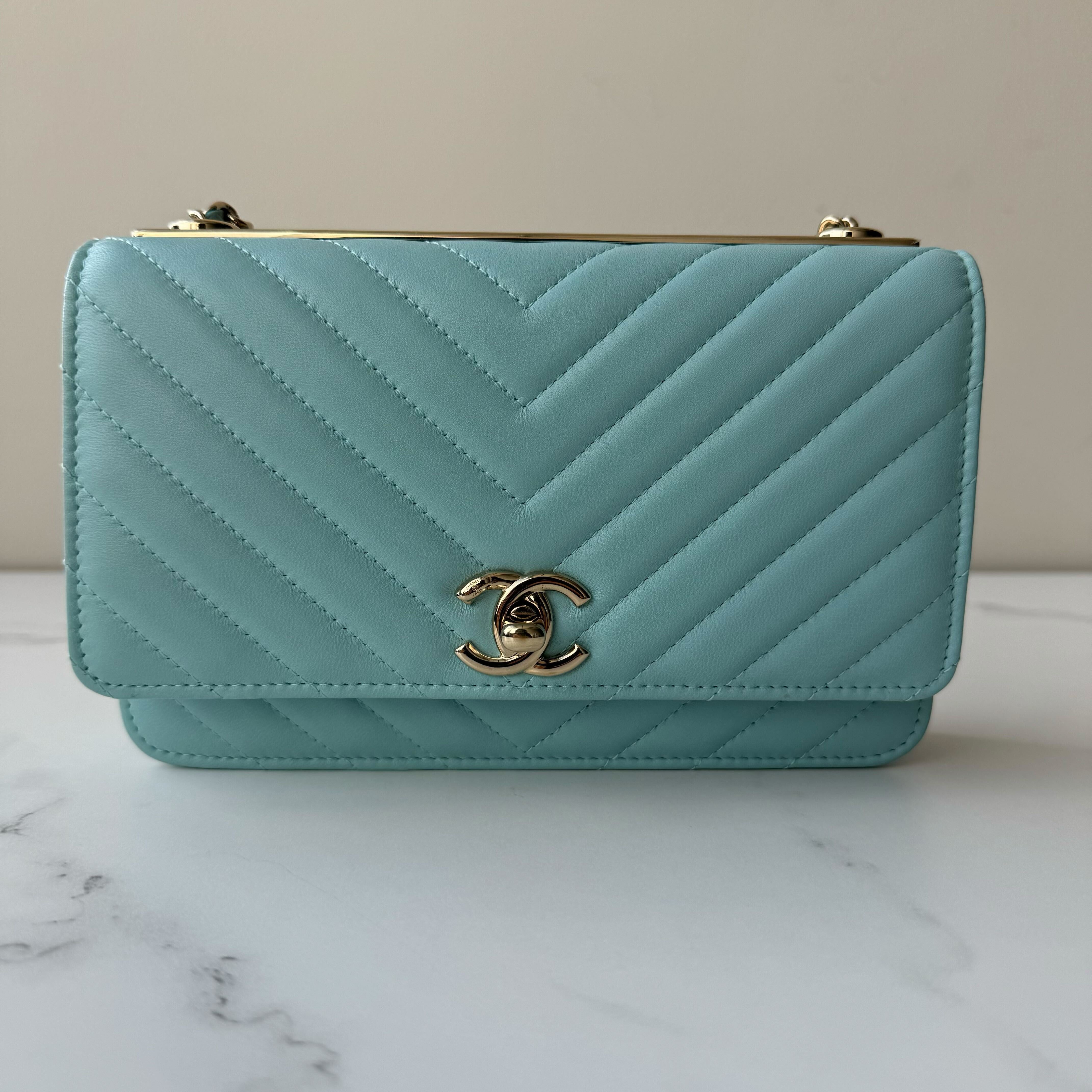 Chanel Wallet on Chain, WOC