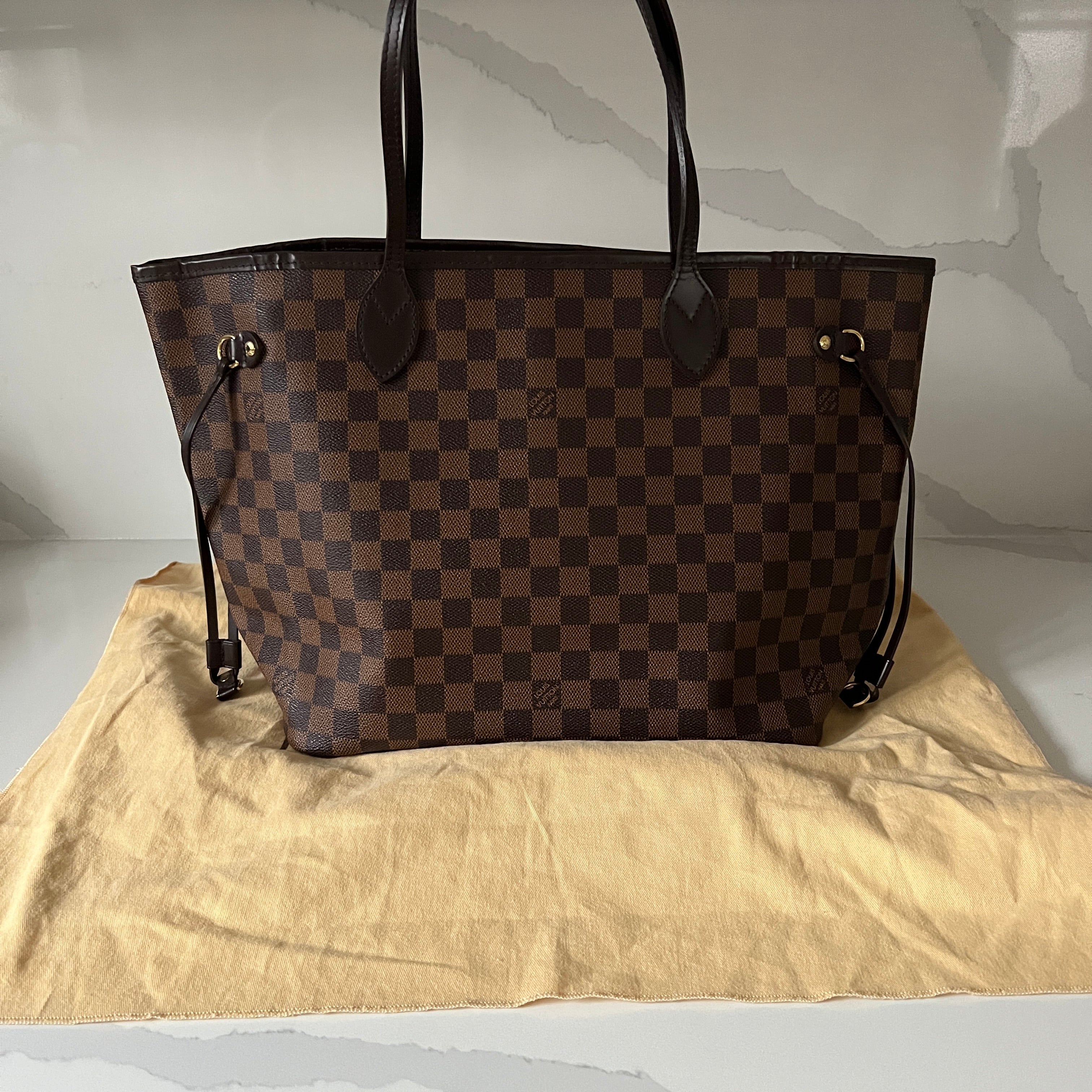 Louis Vuitton Neverfull MM