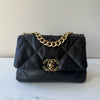 Chanel 19
