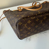Louis Vuitton Neverfull MM + Pouch