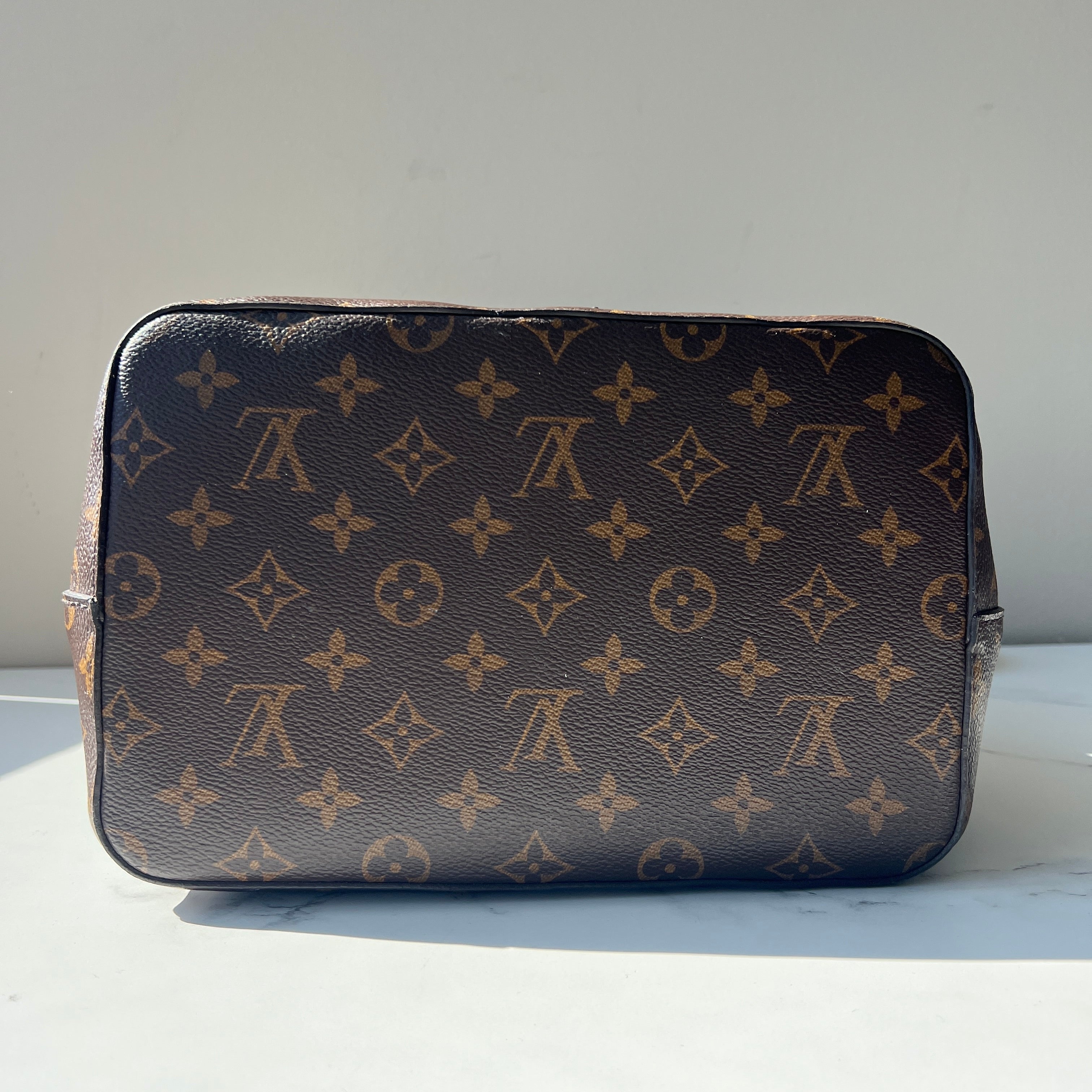 Louis Vuitton Neo Noe