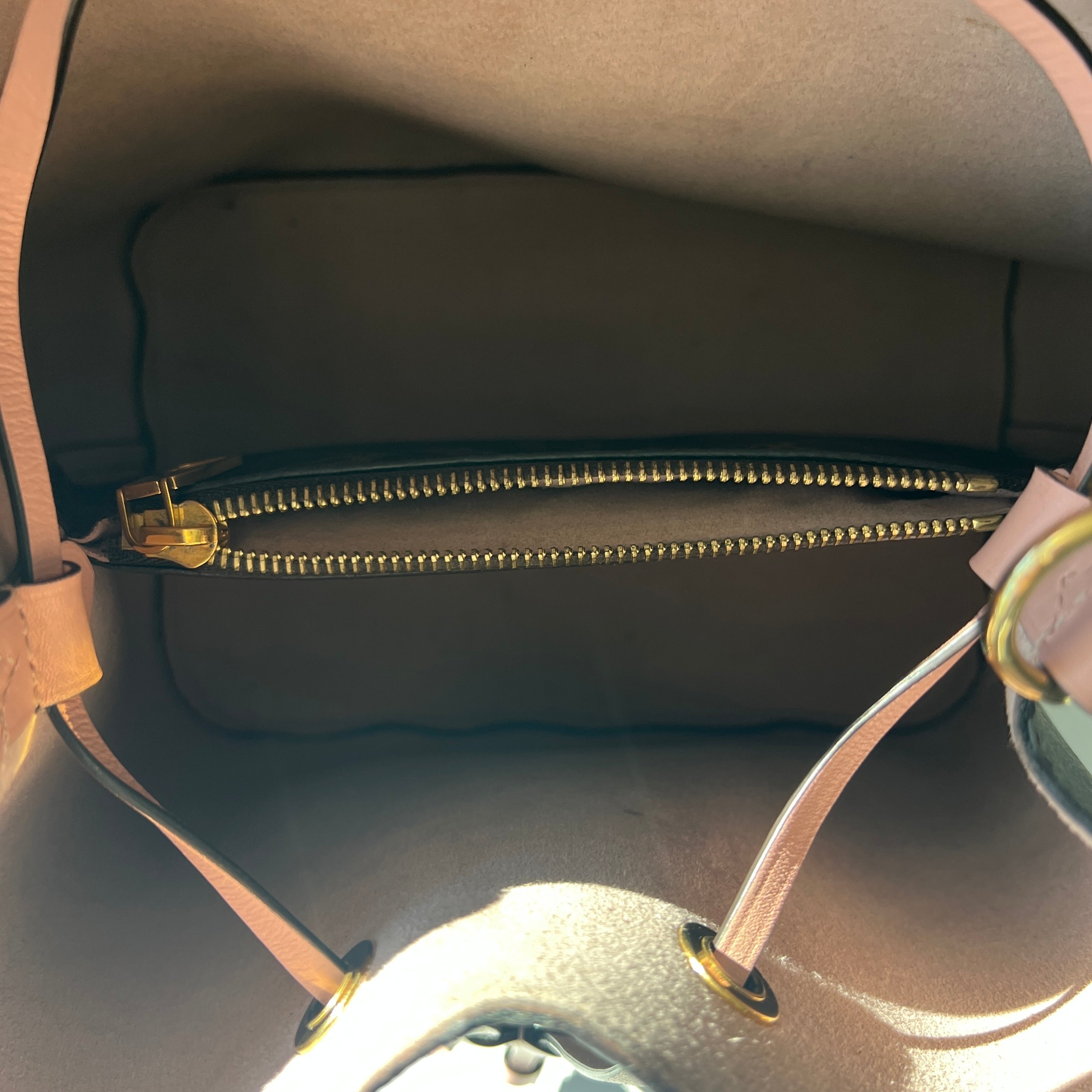 Louis Vuitton Neo Noe