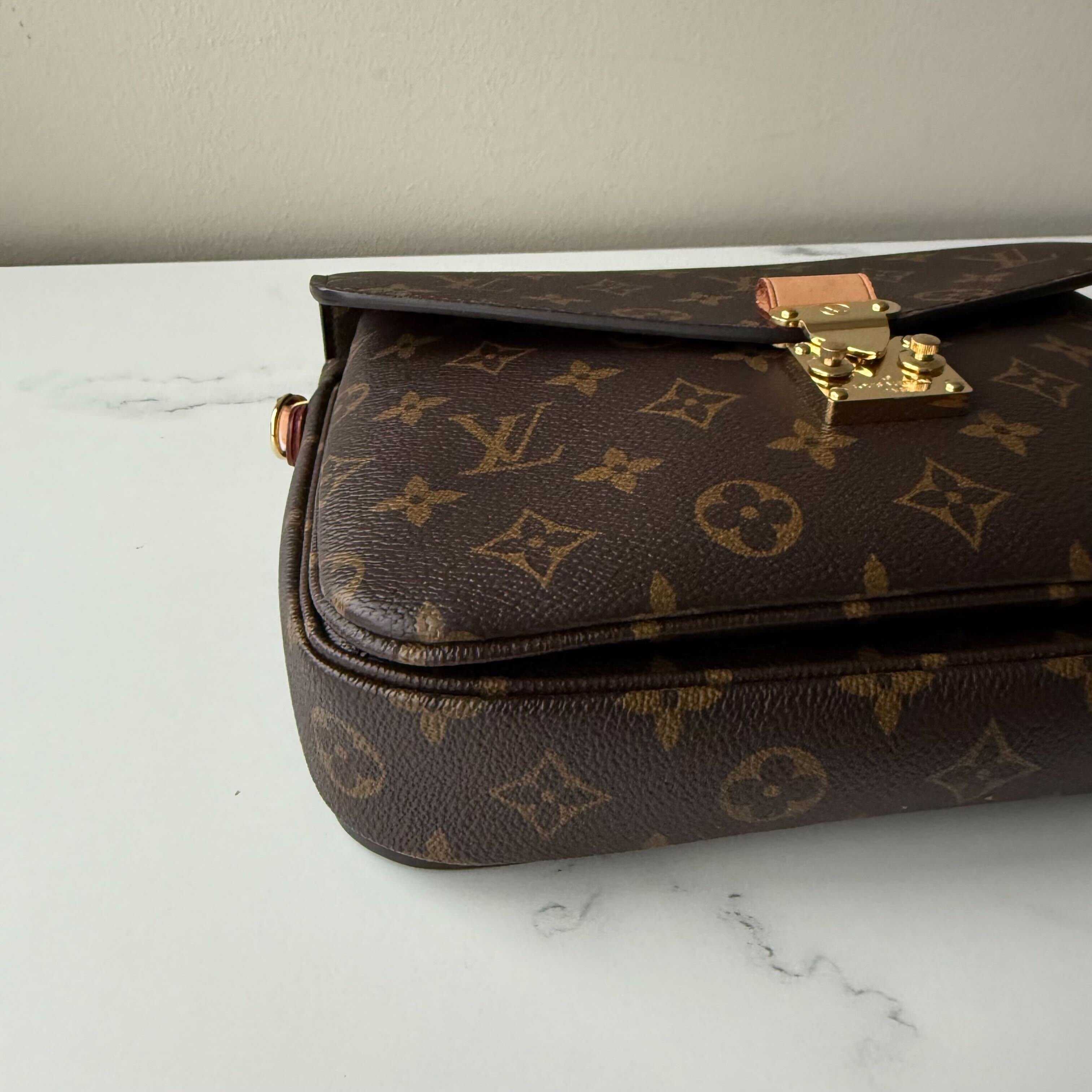 Louis Vuitton Pochette Metis