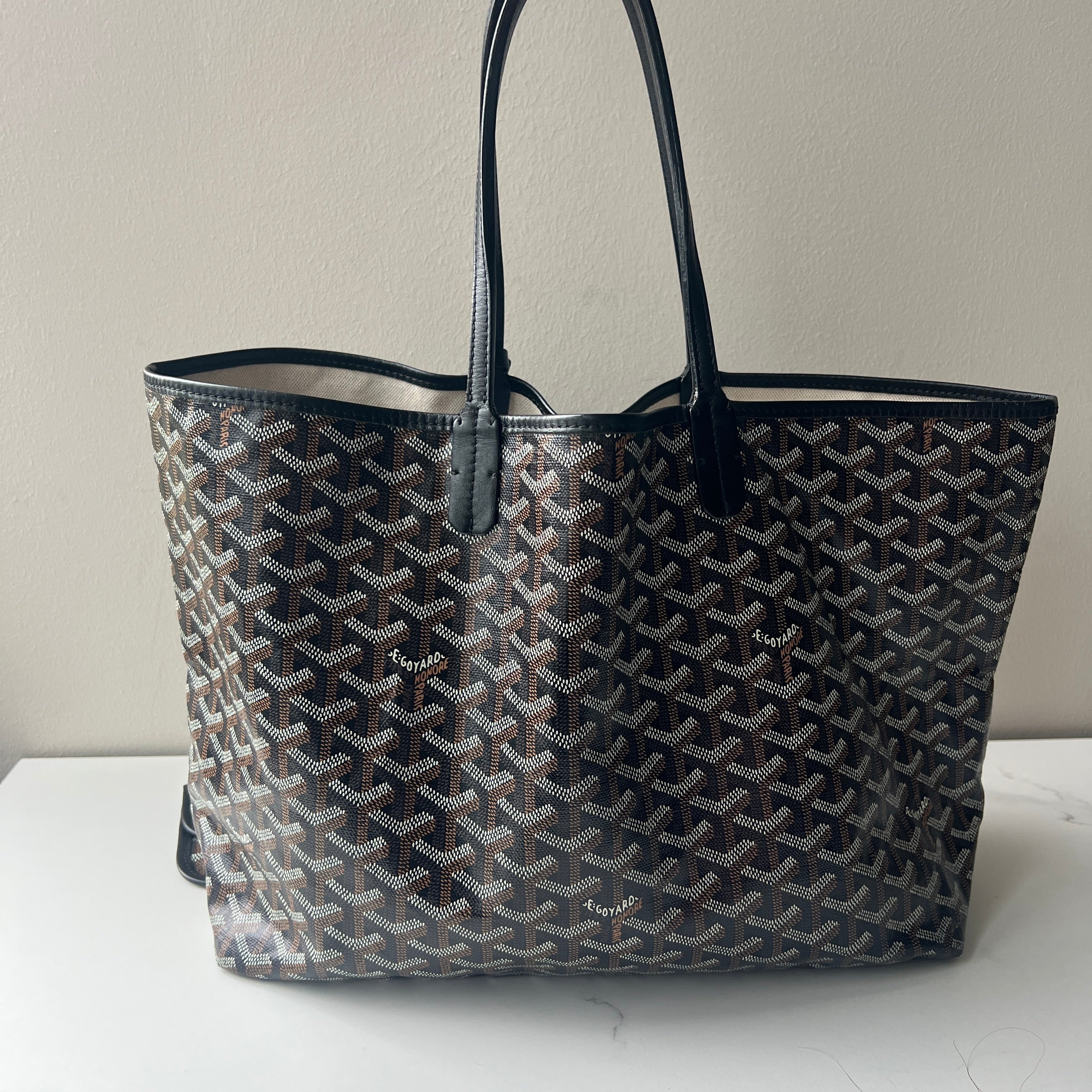 Goyard St Louis