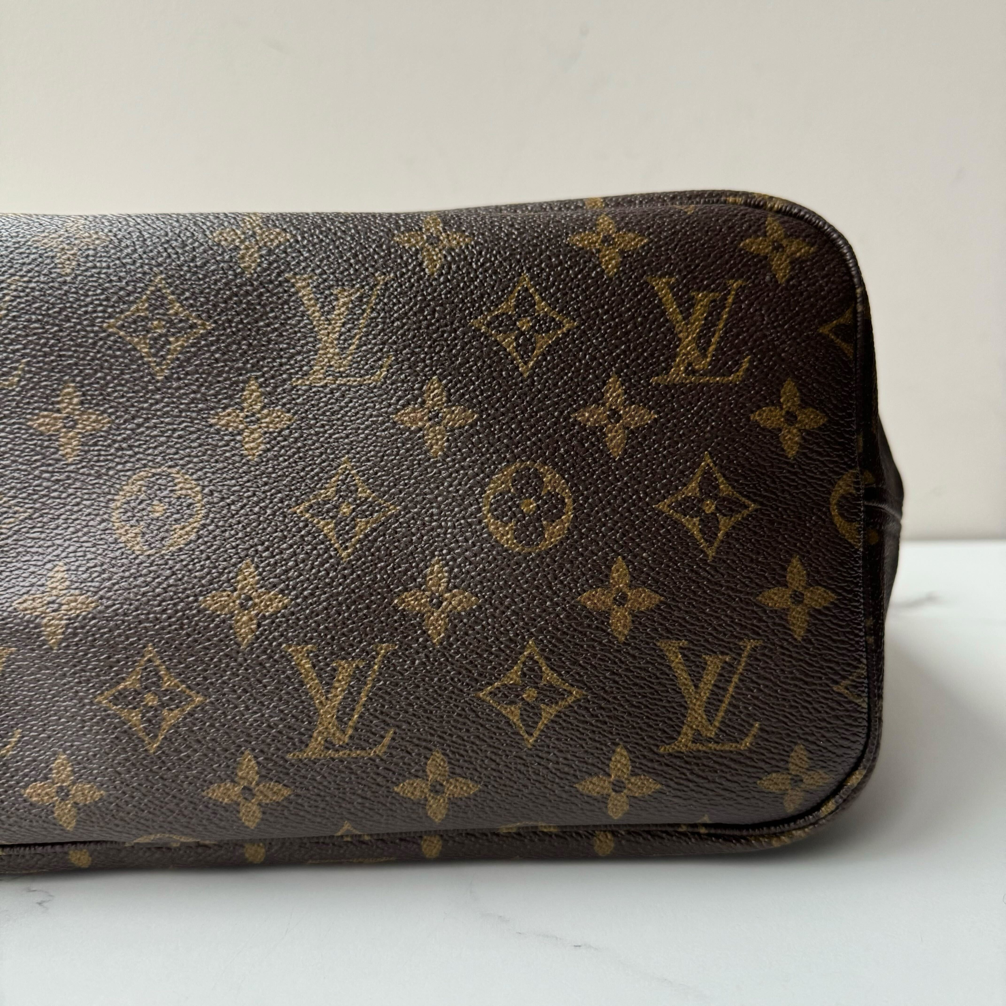 Louis Vuitton Neverfull MM