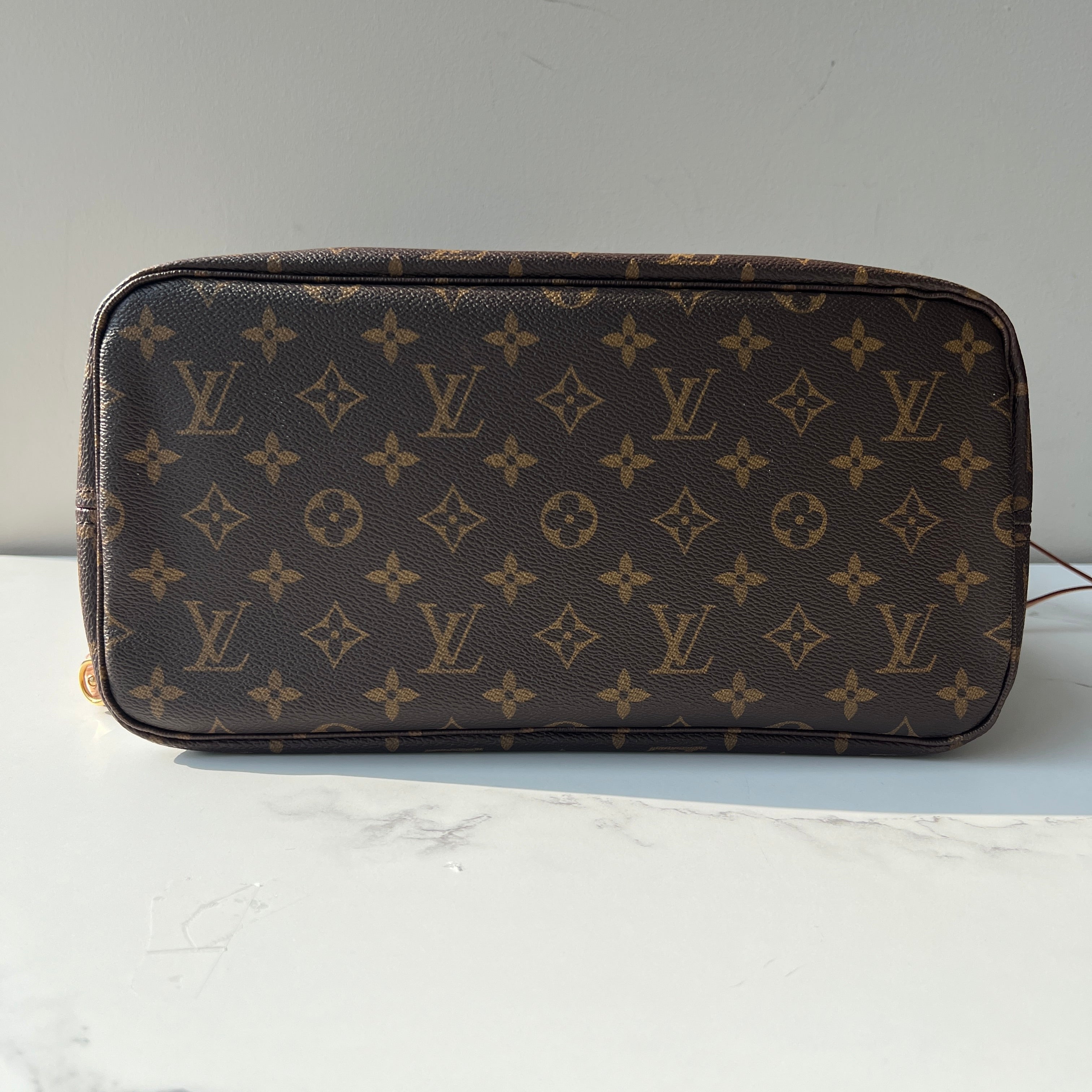 Louis Vuitton Neverfull MM