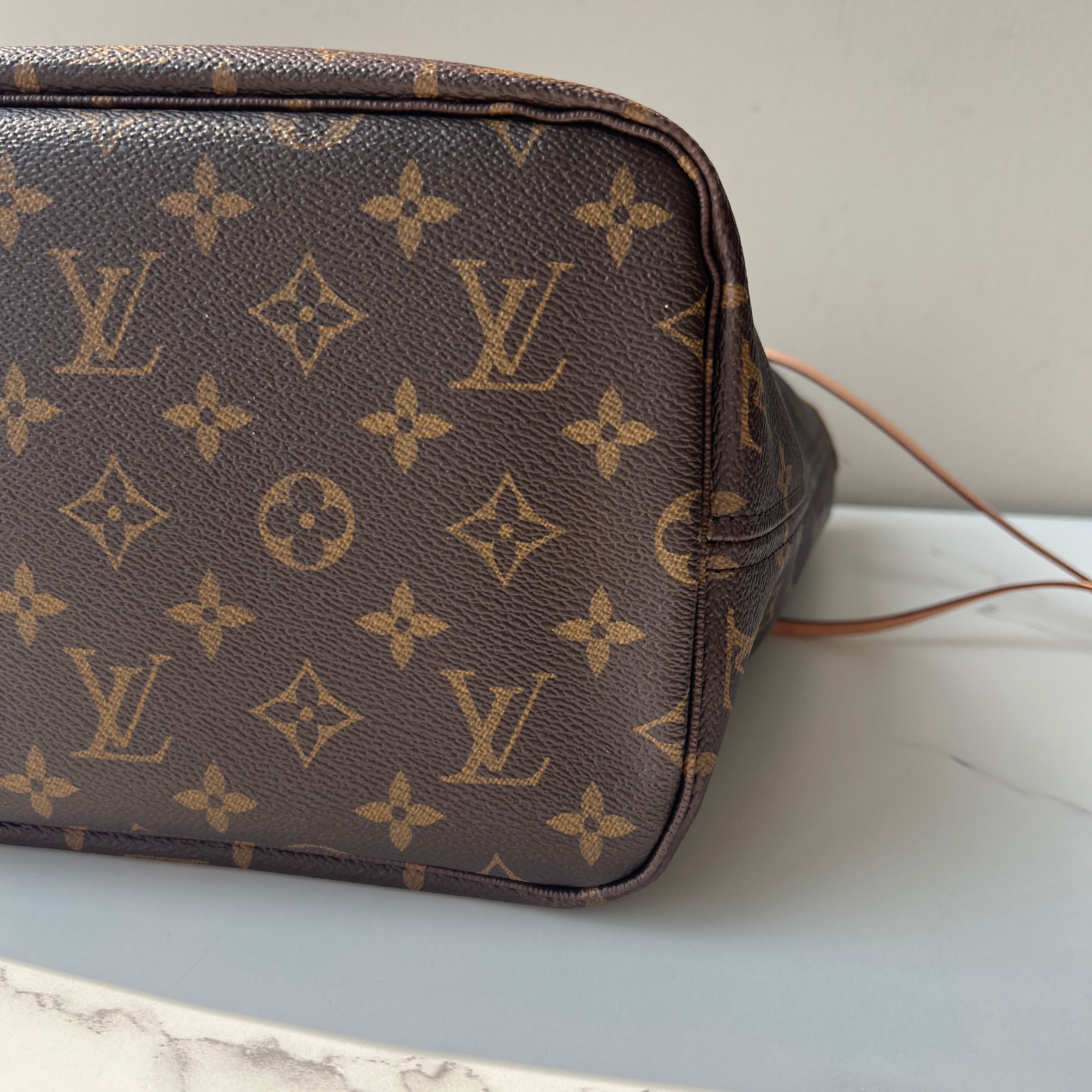 Louis Vuitton Neverfull MM