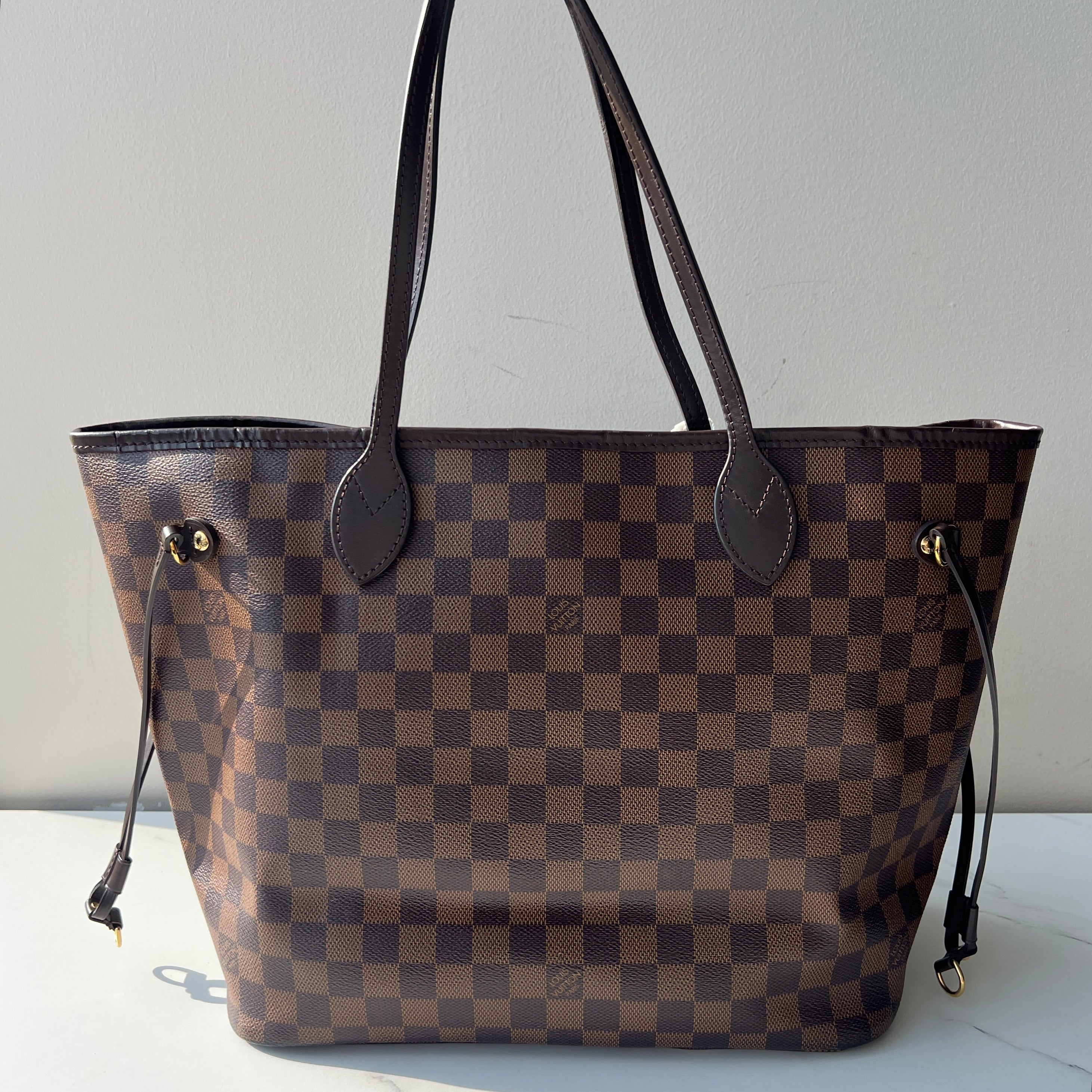 Louis Vuitton Neverfull MM