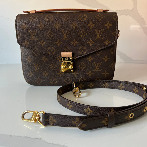 Louis Vuitton Pochette Metis