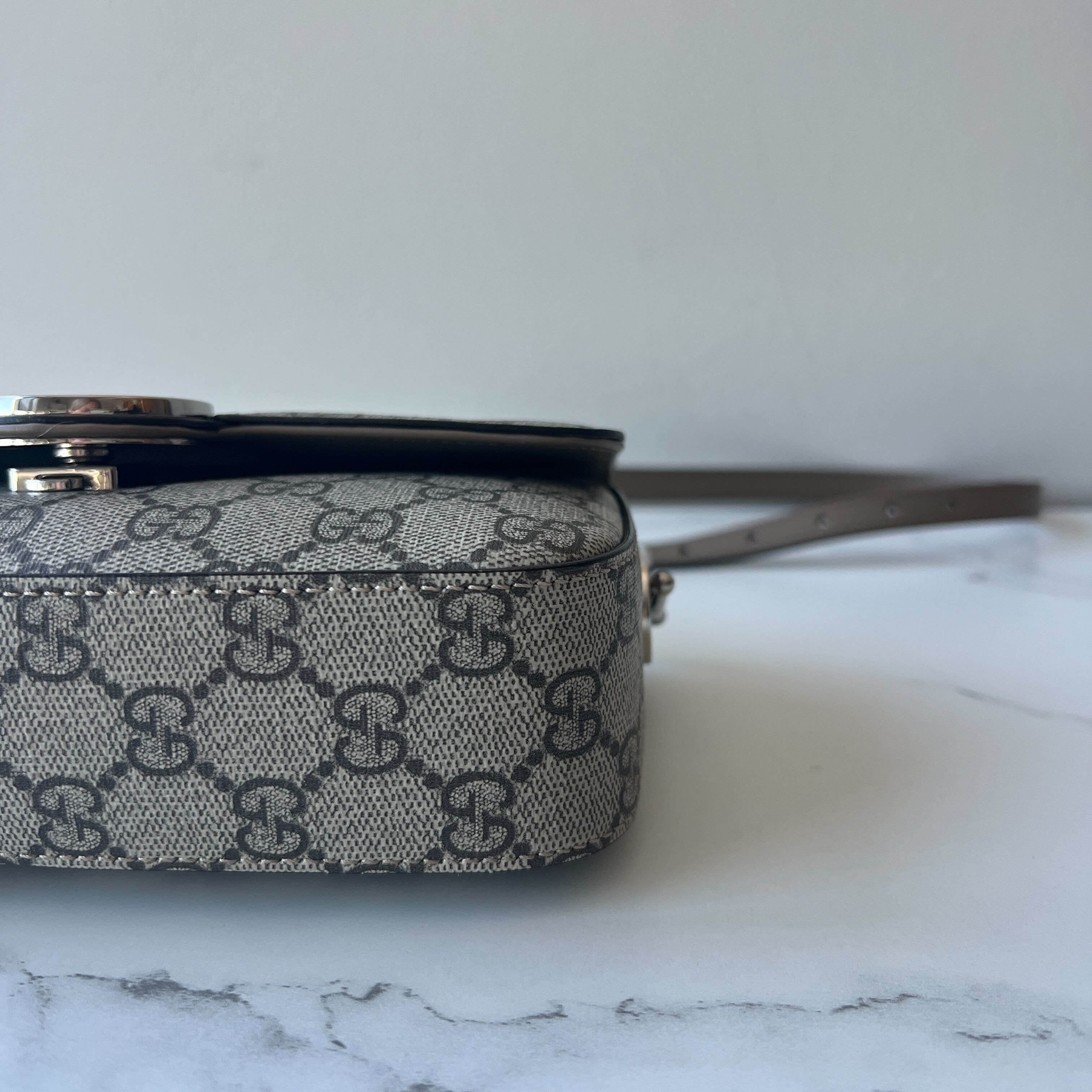 Item 5Gucci Double Supreme