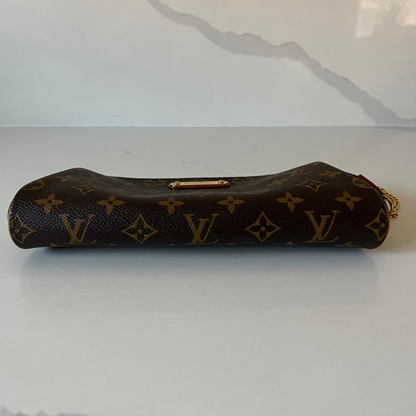 Louis Vuitton Eva Clutch