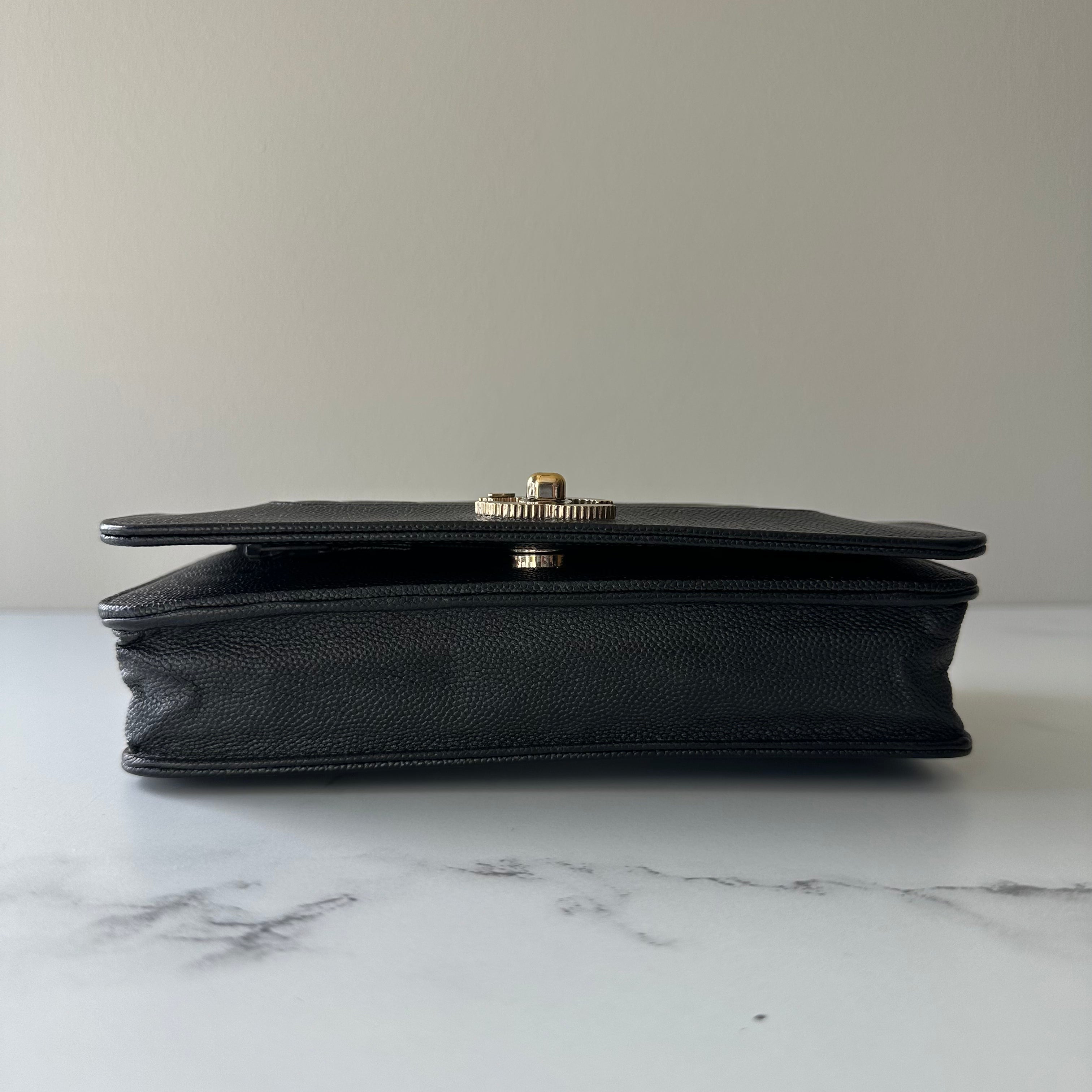 Chanel Wallet on Chain