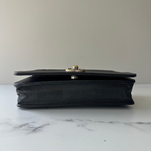 Chanel Wallet on Chain