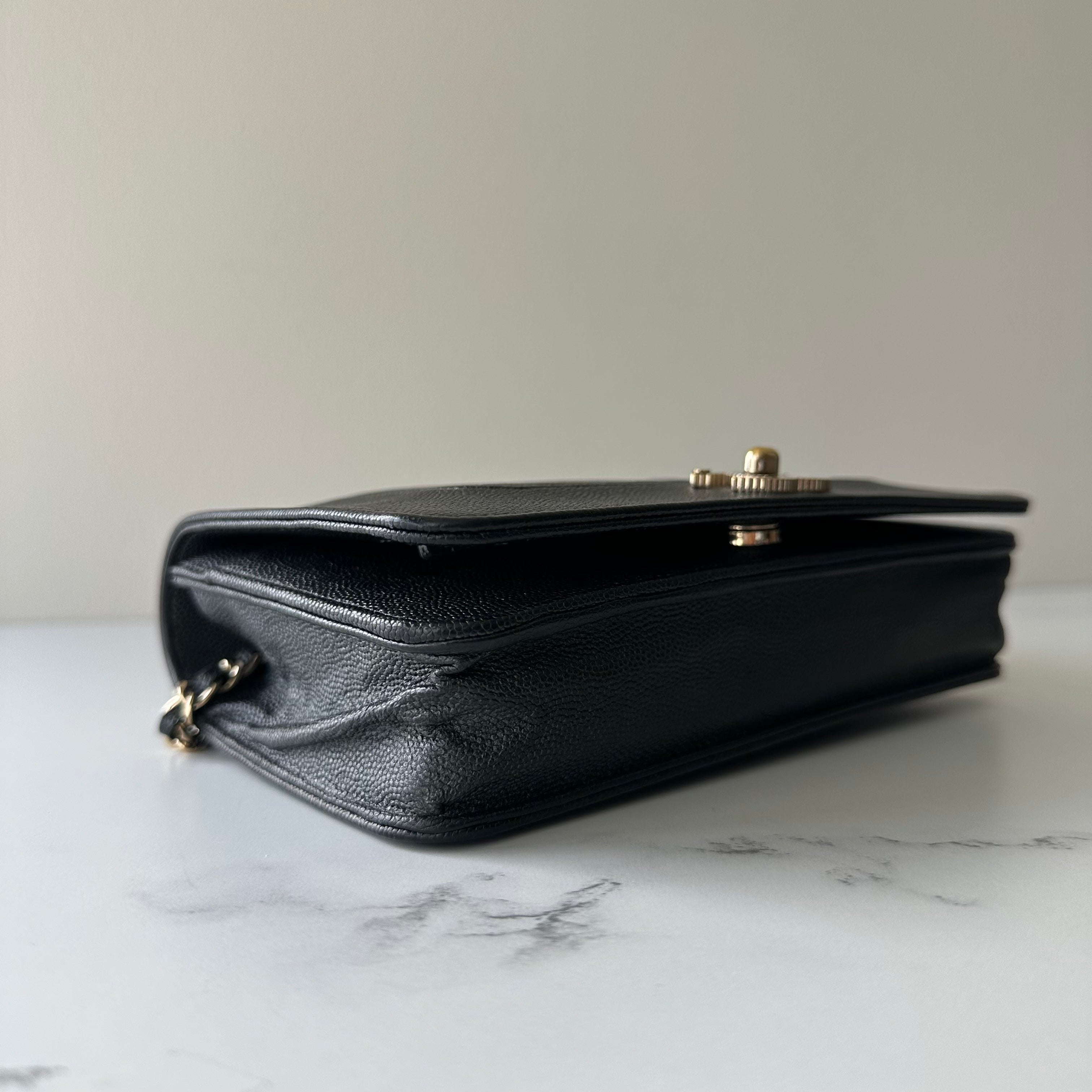 Chanel Wallet on Chain