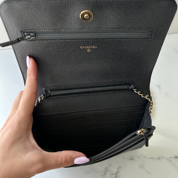 Chanel Wallet on Chain
