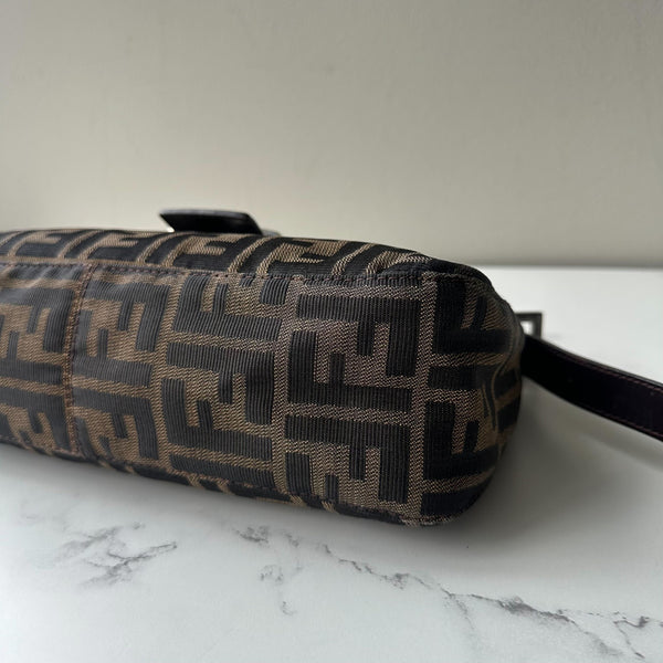 Fendi Baguette