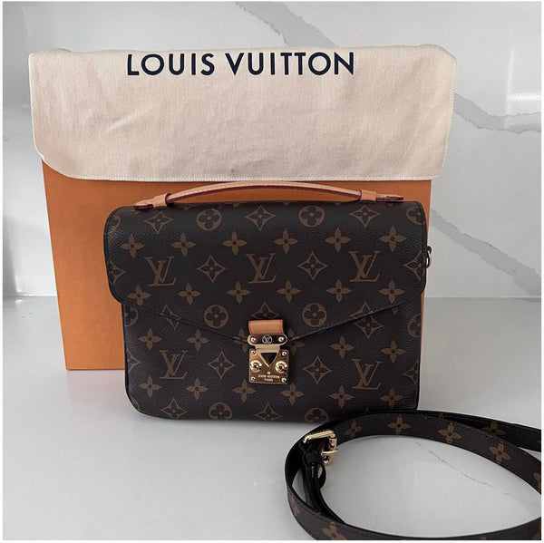 Louis Vuitton Pochette Métis